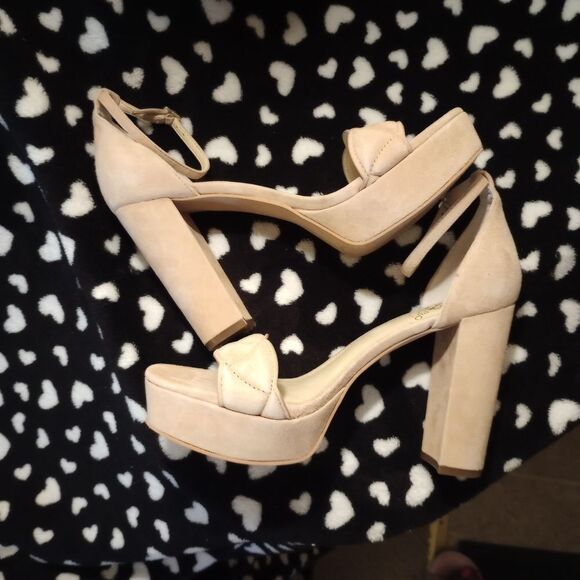 🆕👠Vince Camuto Mahgs Block Heeled Sandals - Picture 6 of 11